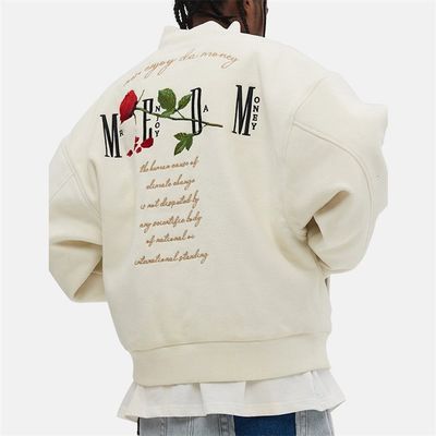 Lanas de encargo Rose Fleece Letter Bomber Jacket del invierno el 100% de las chaquetas del equipo universitario del bordado del OEM