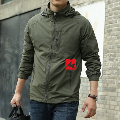 Capa casual de las chaquetas de la cazadora de los hombres impermeables encapuchados militares de la cazadora