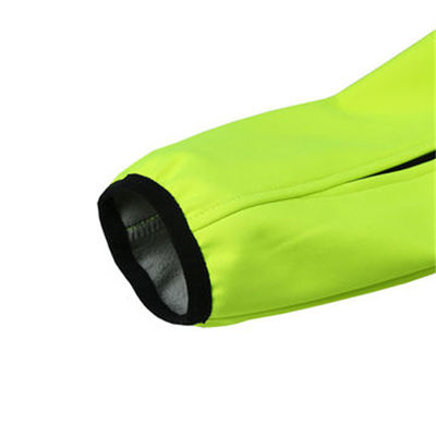 La chaqueta que acampaba del invierno de los hombres de las chaquetas de Softshell de la prenda impermeable de SEDEX modificó para requisitos particulares