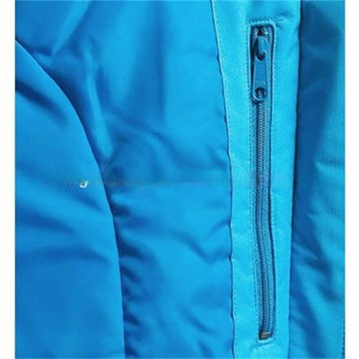 SKI Outerwear Outdoor Sport de las mujeres de las chaquetas de Softshell de la prenda impermeable del poliuretano del poliéster
