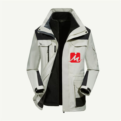Chaqueta de la guarnición del poliéster del paño grueso y suave del invierno de las chaquetas de Softshell de la prenda impermeable de la cazadora
