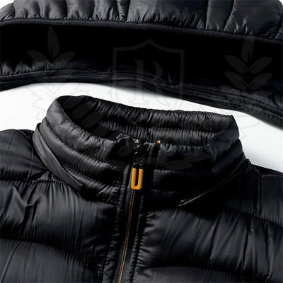 Las chaquetas ligeras de encargo del invierno de la cazadora de la burbuja impermeabilizan las mangas desprendibles respirables