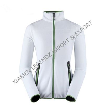 La chaqueta polar del paño grueso y suave de las chaquetas respirables impermeables al aire libre de las mujeres guarda desgaste externo colorido caliente